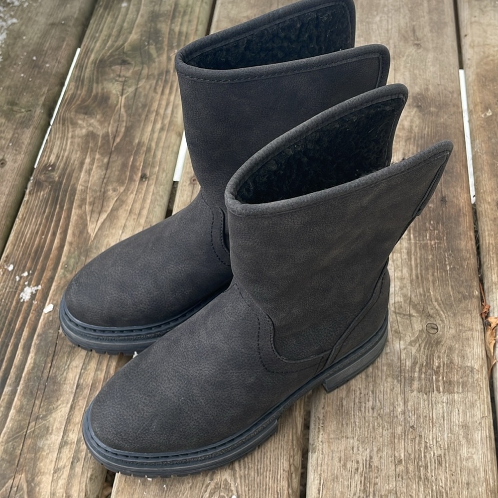 NWT Roxy Autumn Fall Slip-On Boots - Picture 3 of 10